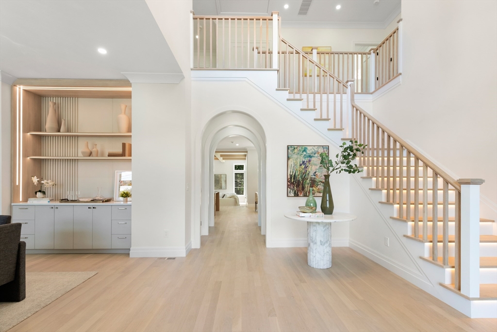 4 Percy Road Lexington, MA 02421 - Photo 4 of 42 Gallery Image 4
