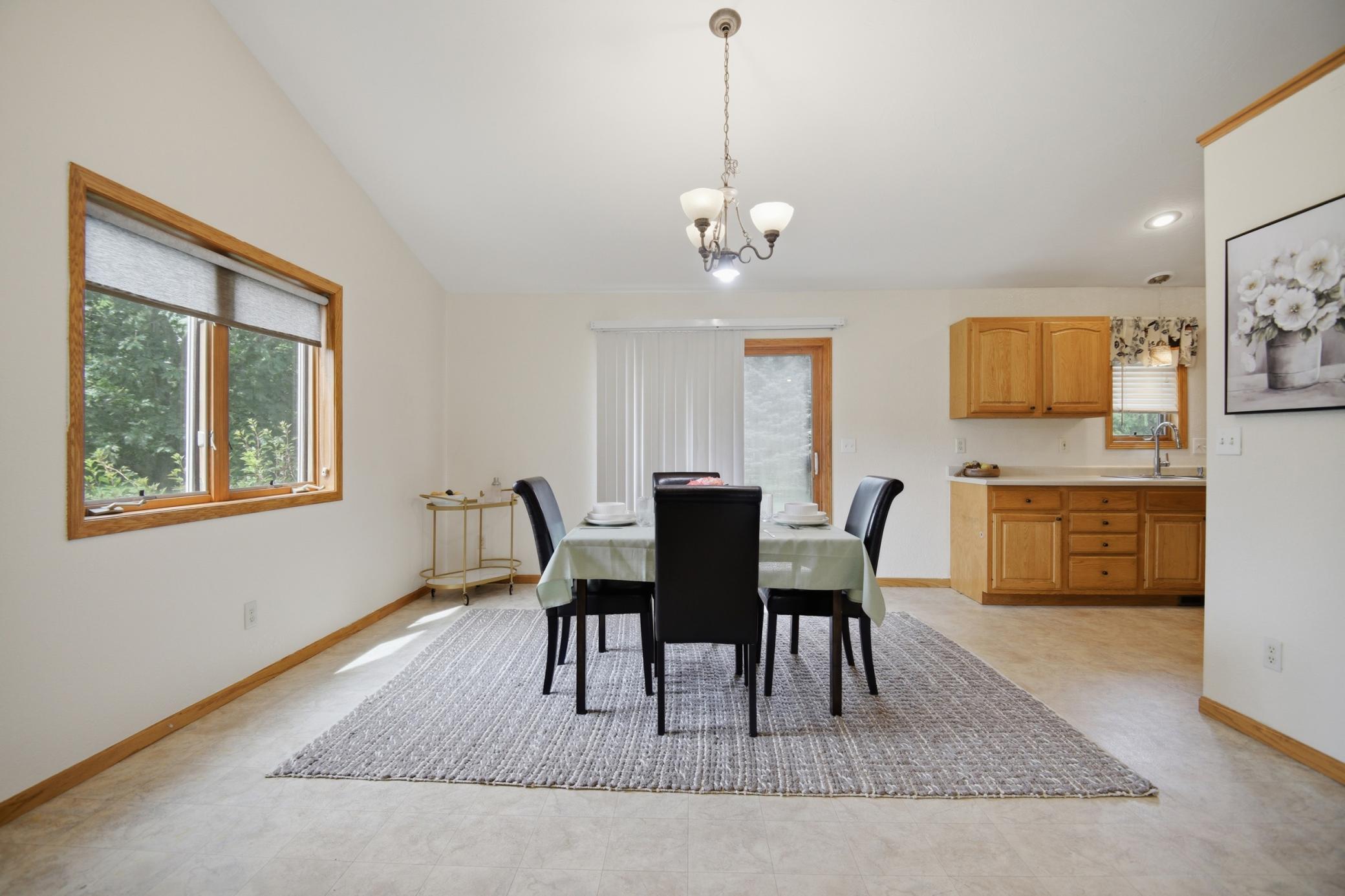 1600 26th Street Southwest Austin, MN 55912 - Photo 14 of 65