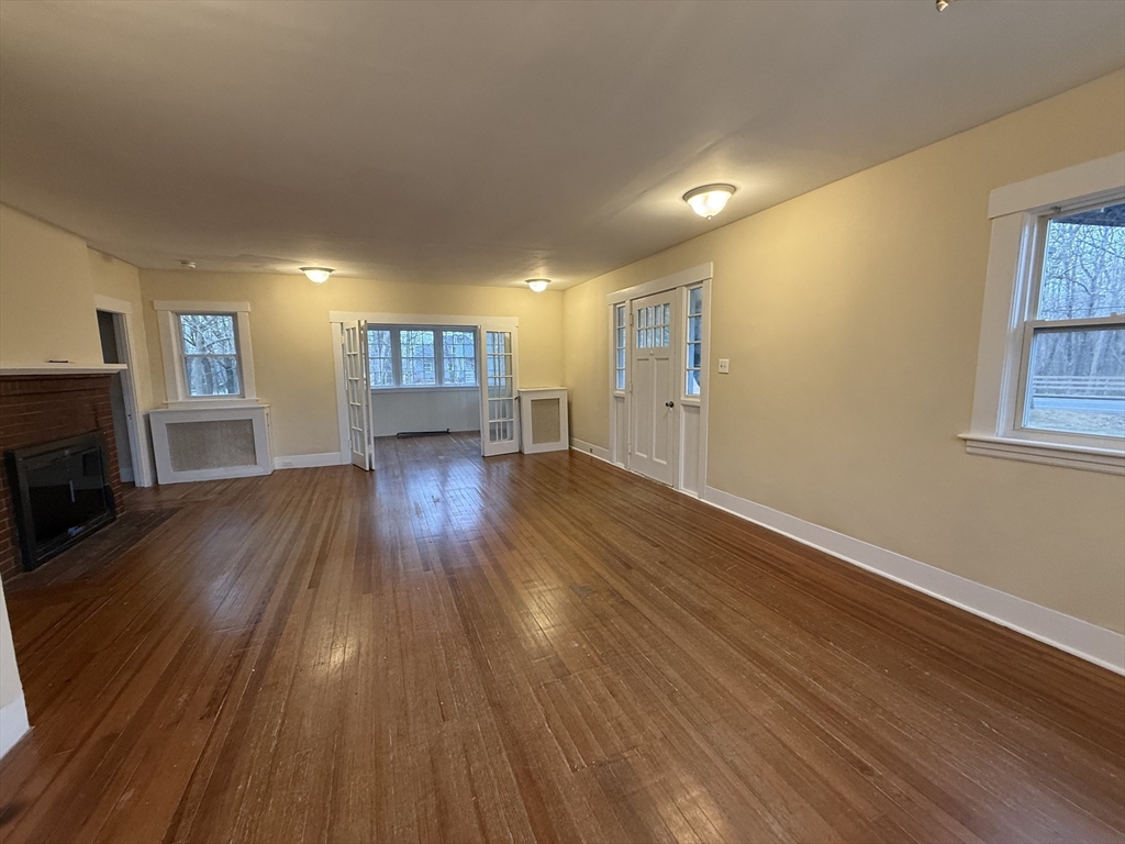 37 Maple Avenue, Unit R Rutland, MA 01543 - Photo 4 of 20