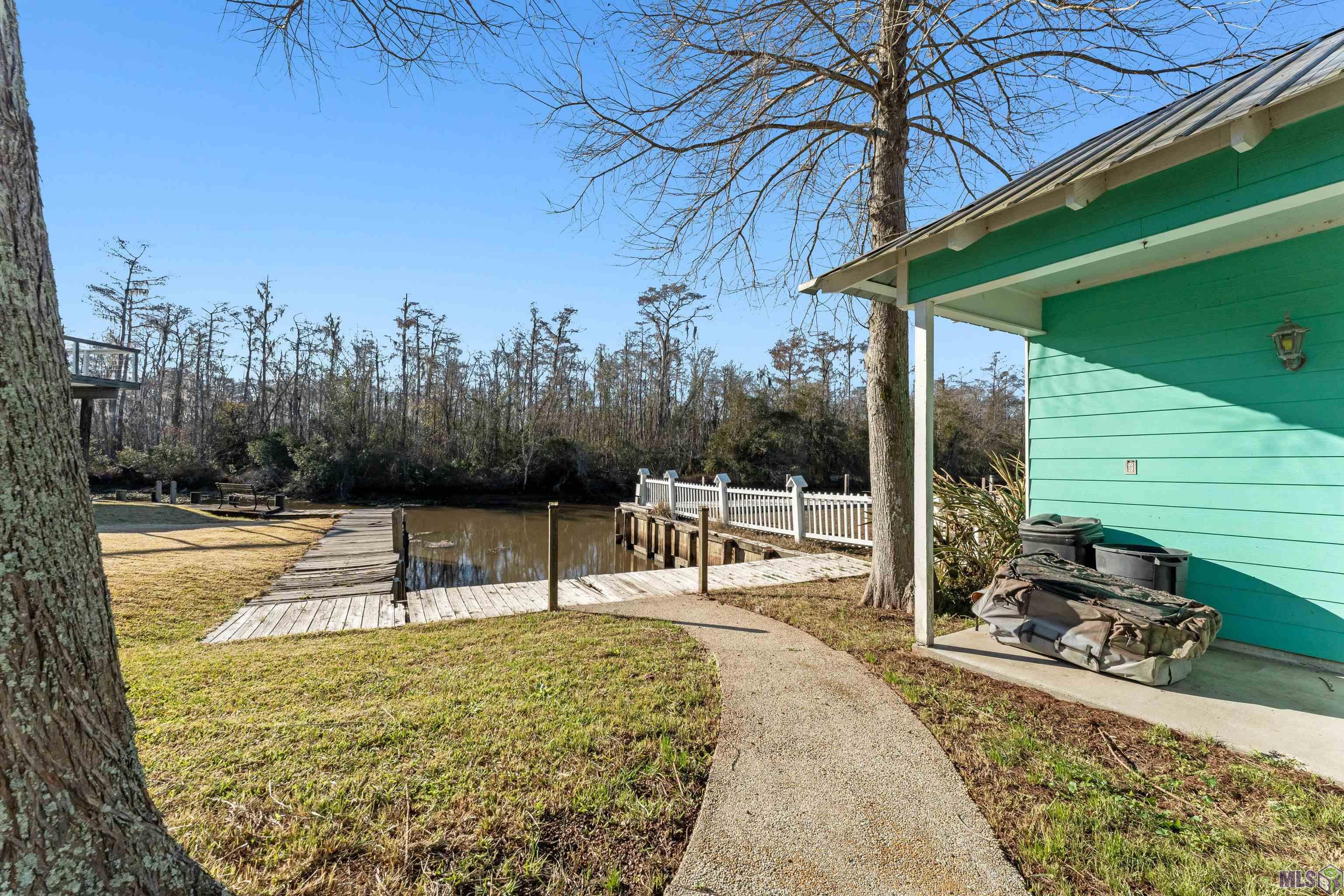 17097 Peace Point Drive Springfield, LA 70462 - Photo 30 of 33