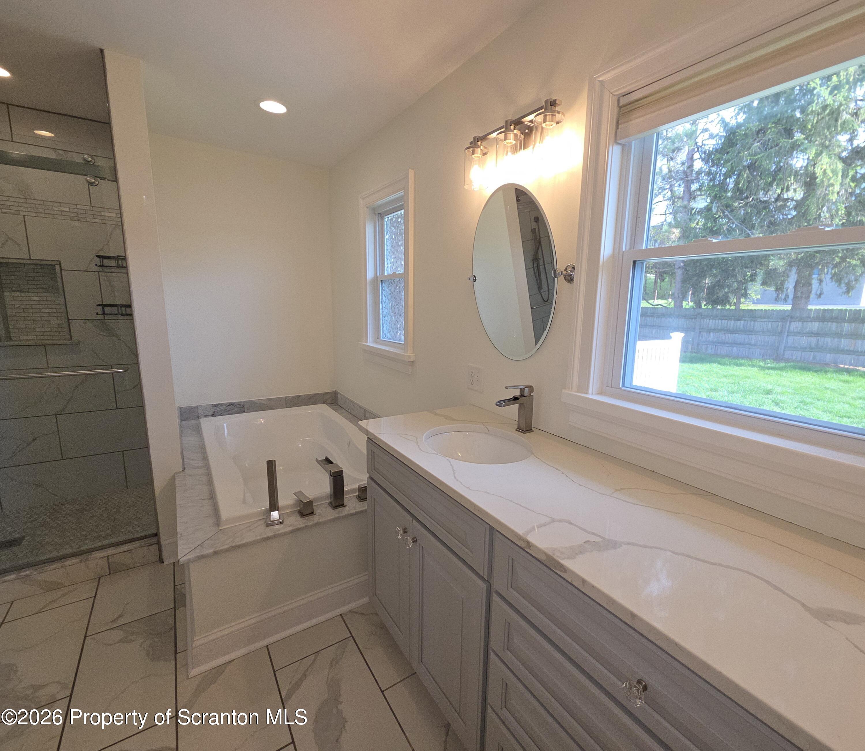 92 West Swallow Street Olyphant, PA 18447 - Photo 14 of 41 1000027702