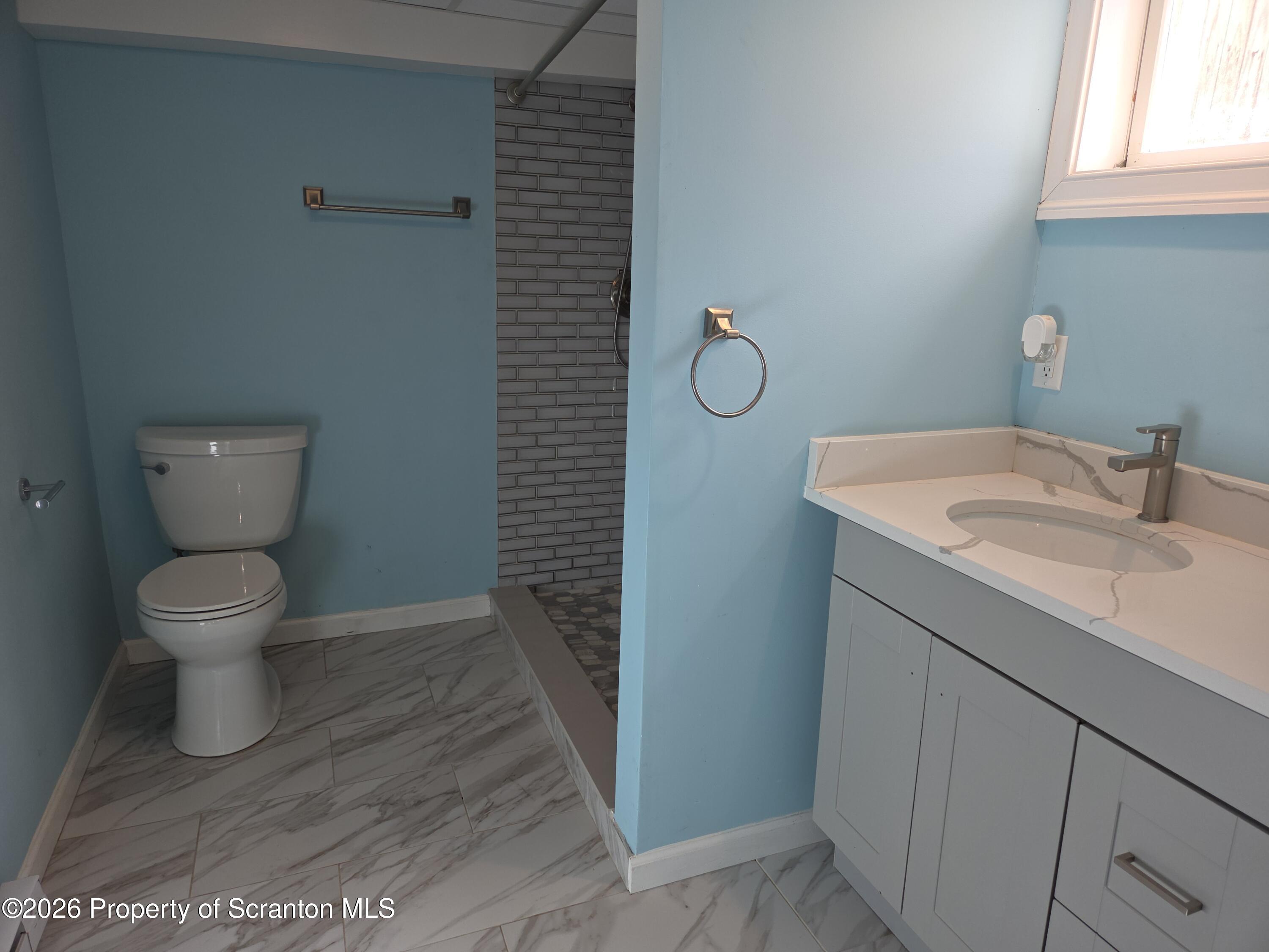 92 West Swallow Street Olyphant, PA 18447 - Photo 21 of 41 1000027724