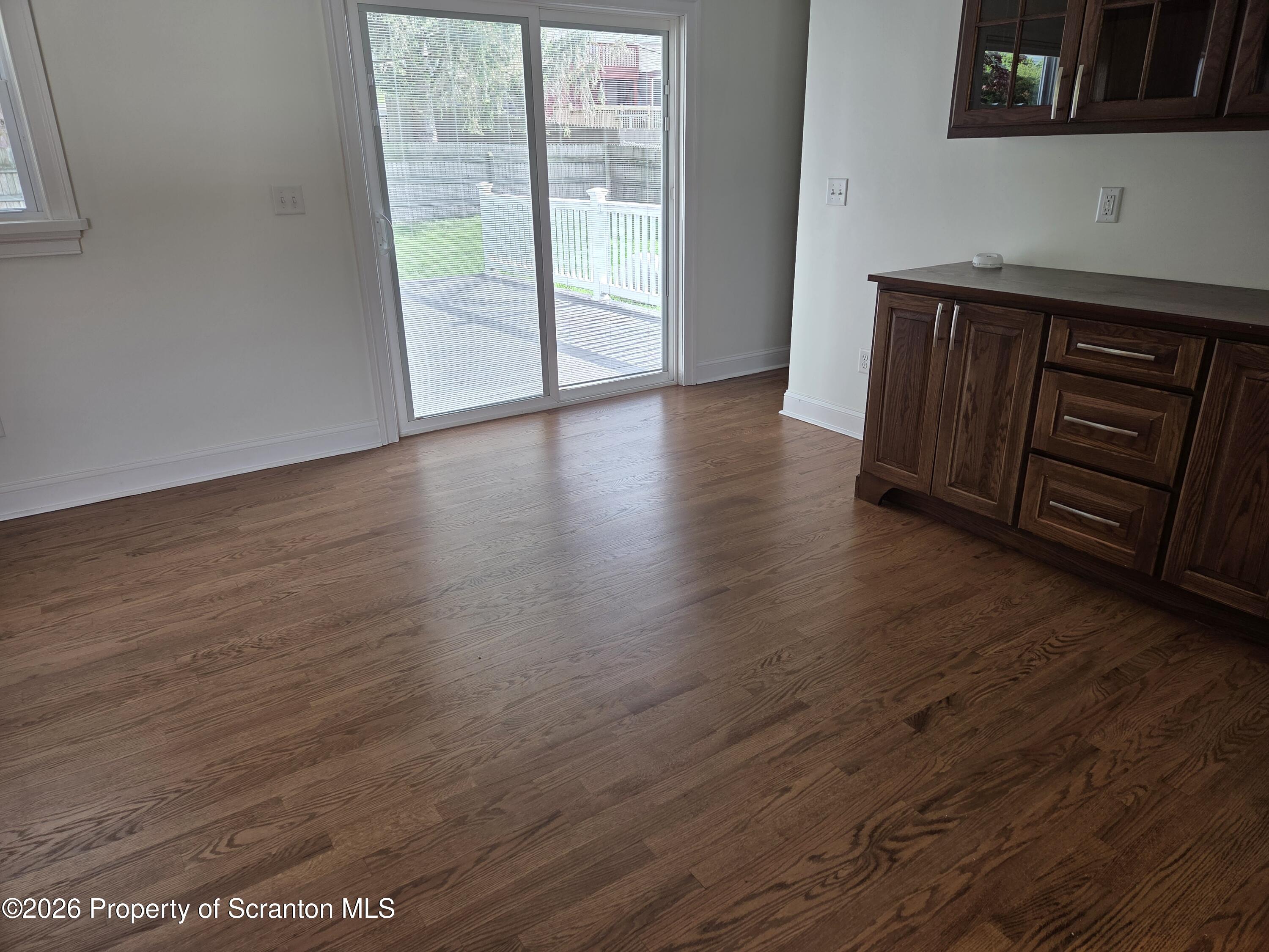 92 West Swallow Street Olyphant, PA 18447 - Photo 8 of 41 1000027671