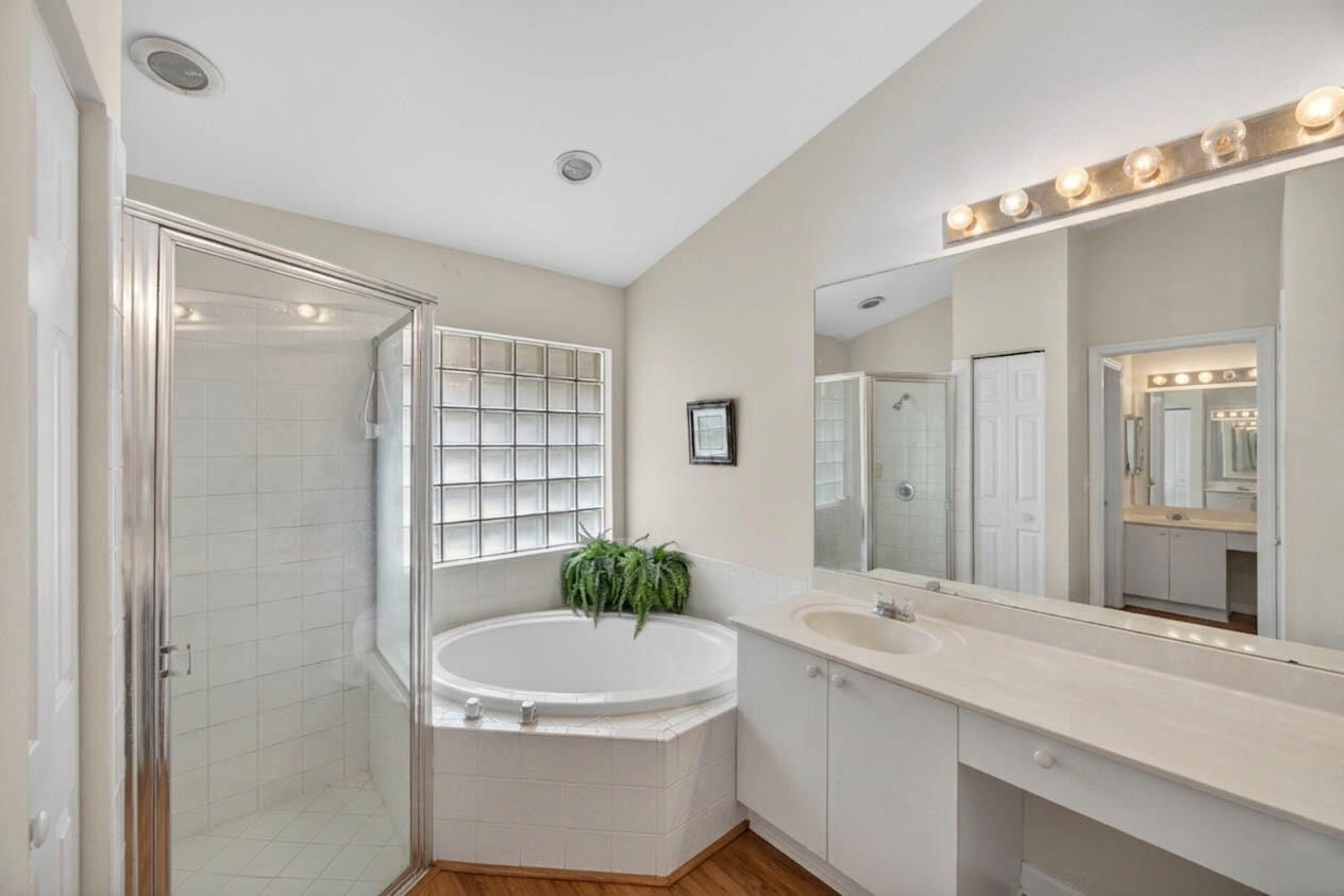 10870 Old Bridgeport Lane Boca Raton, FL 33498 - Photo 29 of 41 27