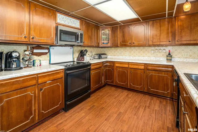 $150,000 | 1609 Tina Drive, Murphysboro, IL 62966