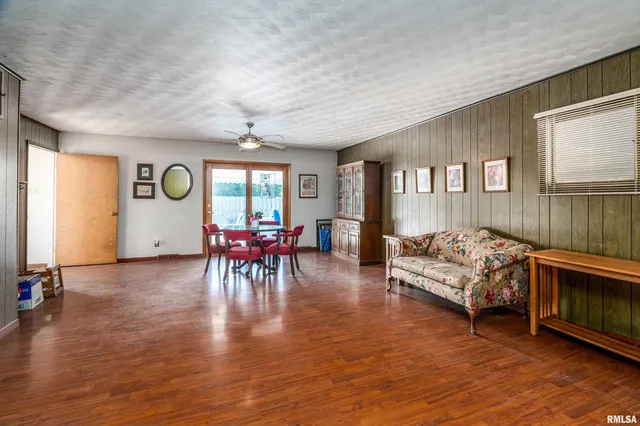 $150,000 | 1609 Tina Drive, Murphysboro, IL 62966