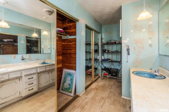 $150,000 | 1609 Tina Drive, Murphysboro, IL 62966