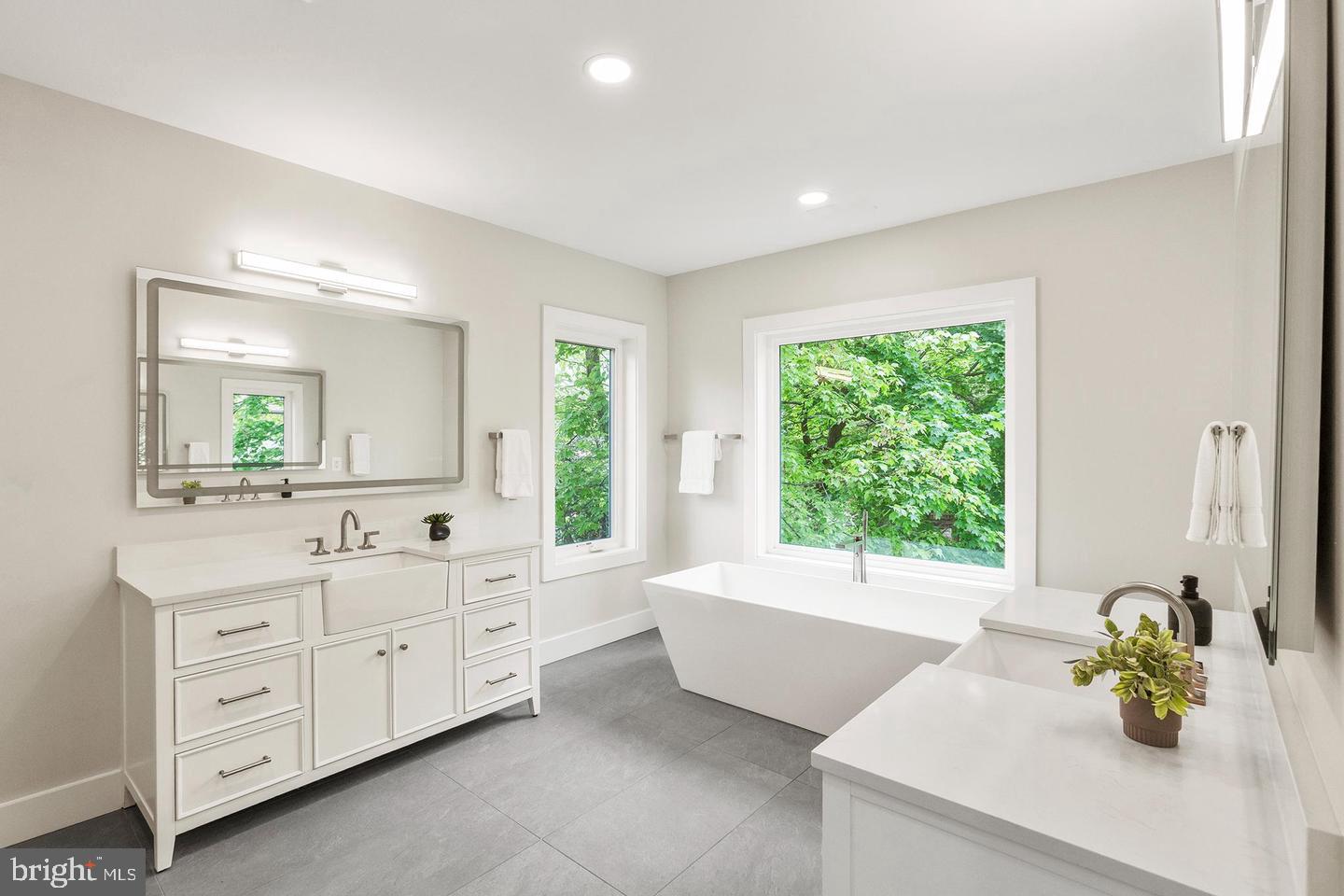 3706 Spring Street Chevy Chase, MD 20815 - Photo 32 of 63 Primary Bathroom