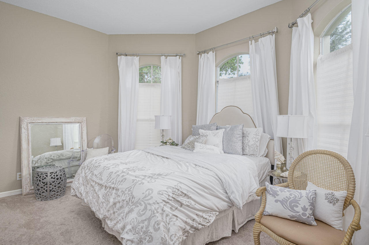 5948 Spanish River Road Fort Pierce, FL 34951 - Photo 13 of 36 13-0nnjvFSmShmN58U1IzYG_temp
