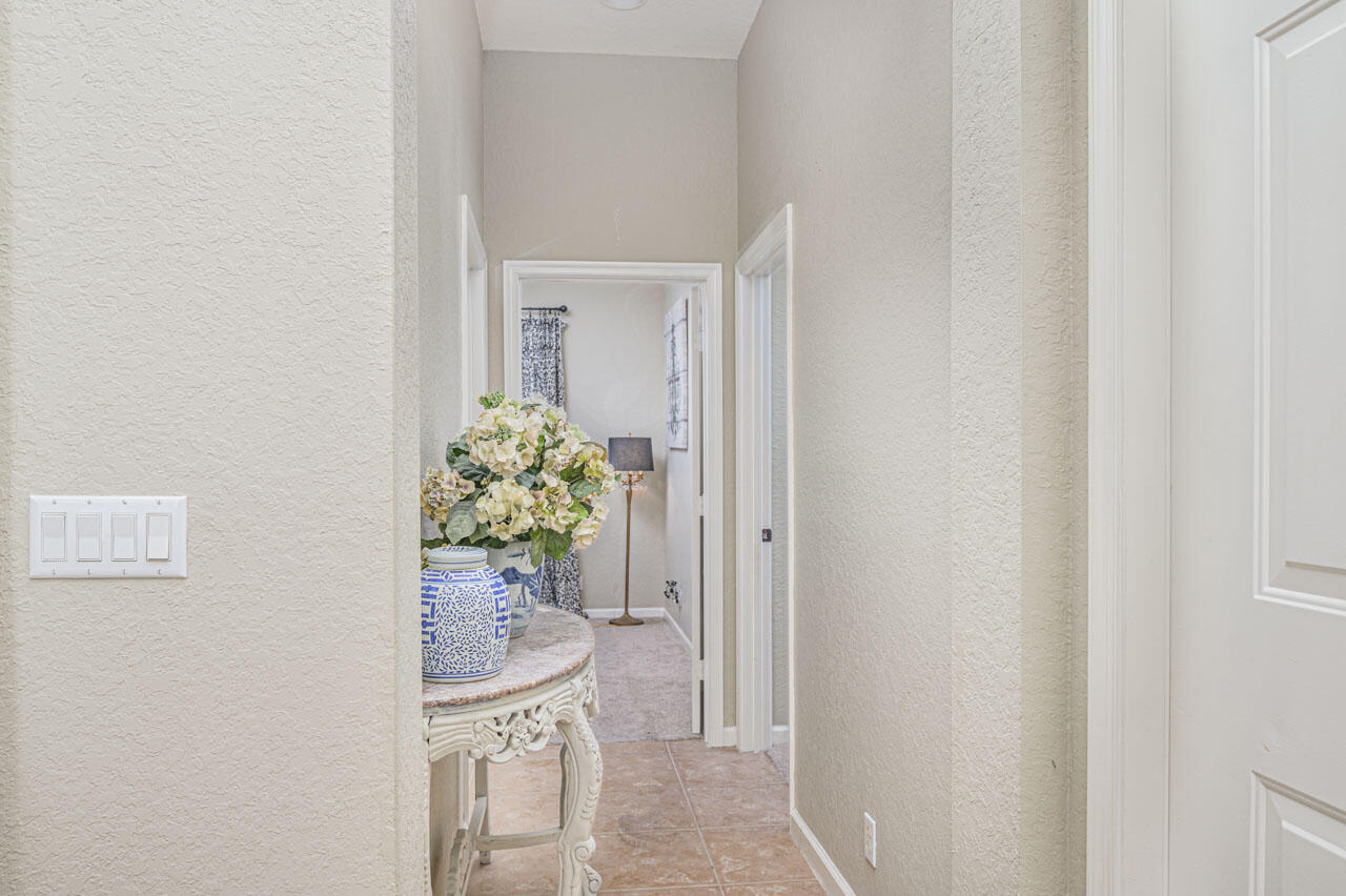 5948 Spanish River Road Fort Pierce, FL 34951 - Photo 25 of 36 25-l12TL1iT2GoxxR039qGg_temp