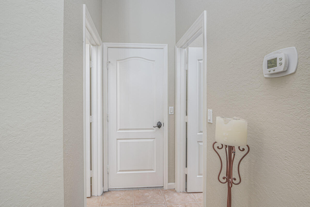 5948 Spanish River Road Fort Pierce, FL 34951 - Photo 26 of 36 26-ydvbE64jQtKBxKFq8Tep_temp