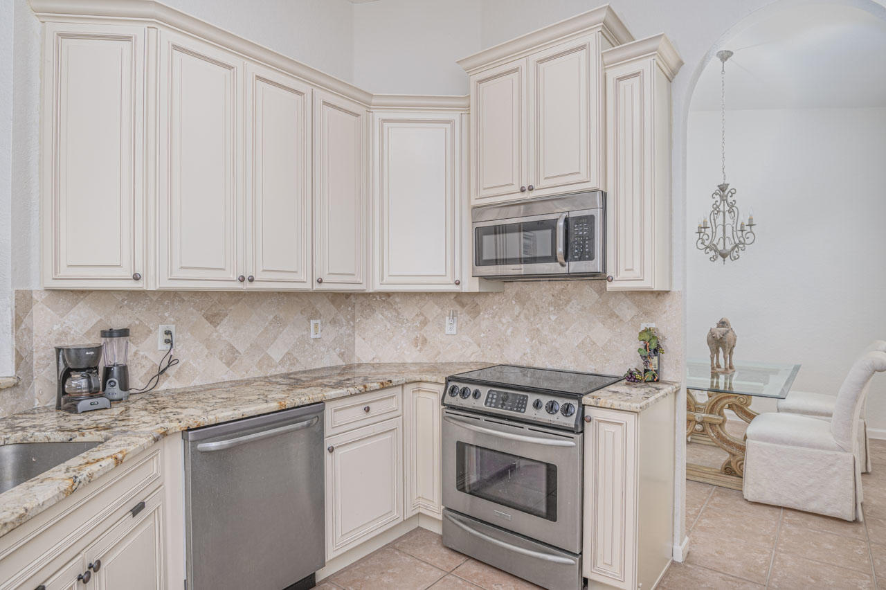 5948 Spanish River Road Fort Pierce, FL 34951 - Photo 10 of 36 10-7vB02XxQfGSOfmdKzw2I_temp