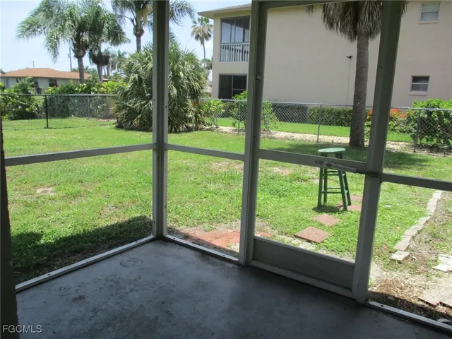 $1,050 | 1316 Miramar Street, Cape Coral, FL 33904
