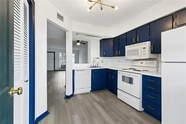 $1,600 | 6220 Riverside Drive, Unit 567, Metairie, LA 70003