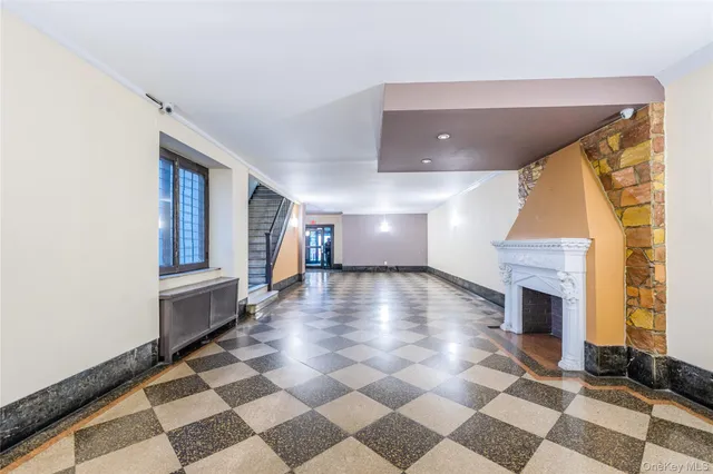 a view of a entryway of a house