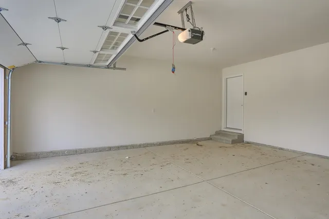 $519,900 | 303 Collins Drive, Mahomet, IL 61853