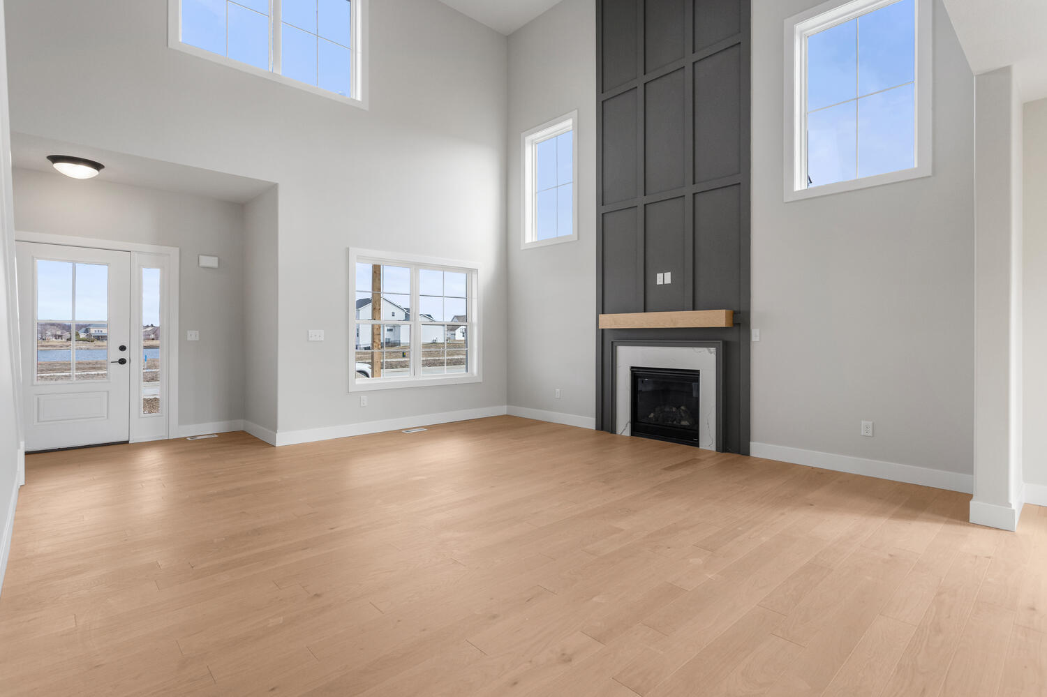 303 Collins Drive Mahomet, IL 61853 - Photo 6 of 40