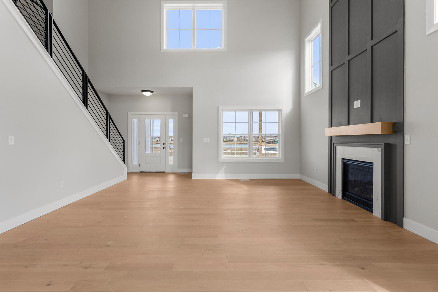 303 Collins Drive Mahomet, IL 61853 - Photo 8 of 40