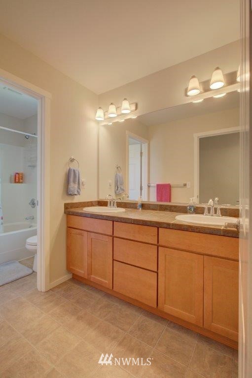 3924 222nd Place Southeast Bothell, WA 98021 - Photo 14 of 25