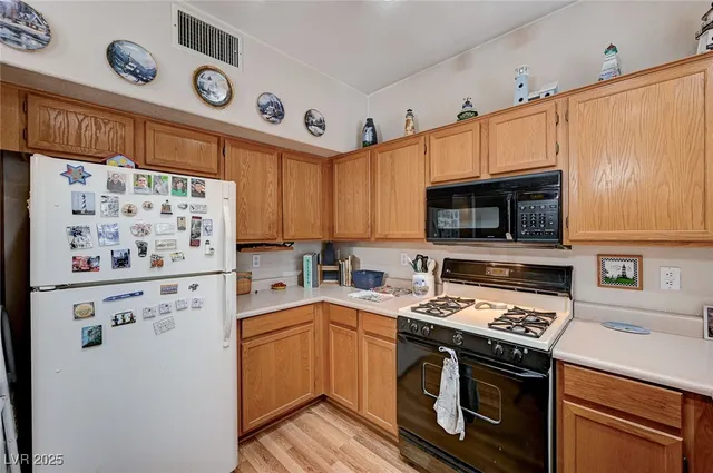 $270,000 | 6705 Squaw Mountain Drive, Unit 102, Las Vegas, NV 89130