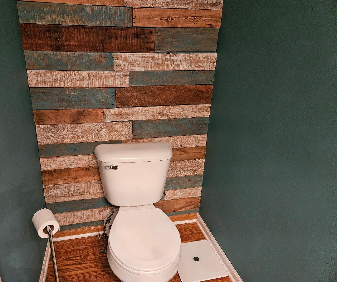 25159 Faraday Road Manhattan, IL 60442 - Photo 13 of 28 a white toilet sitting next to a shower