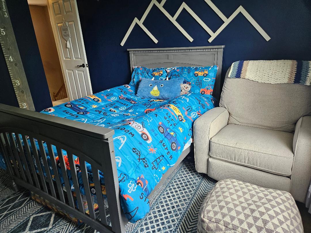 25159 Faraday Road Manhattan, IL 60442 - Photo 19 of 28 a bedroom with a bed and wooden floor