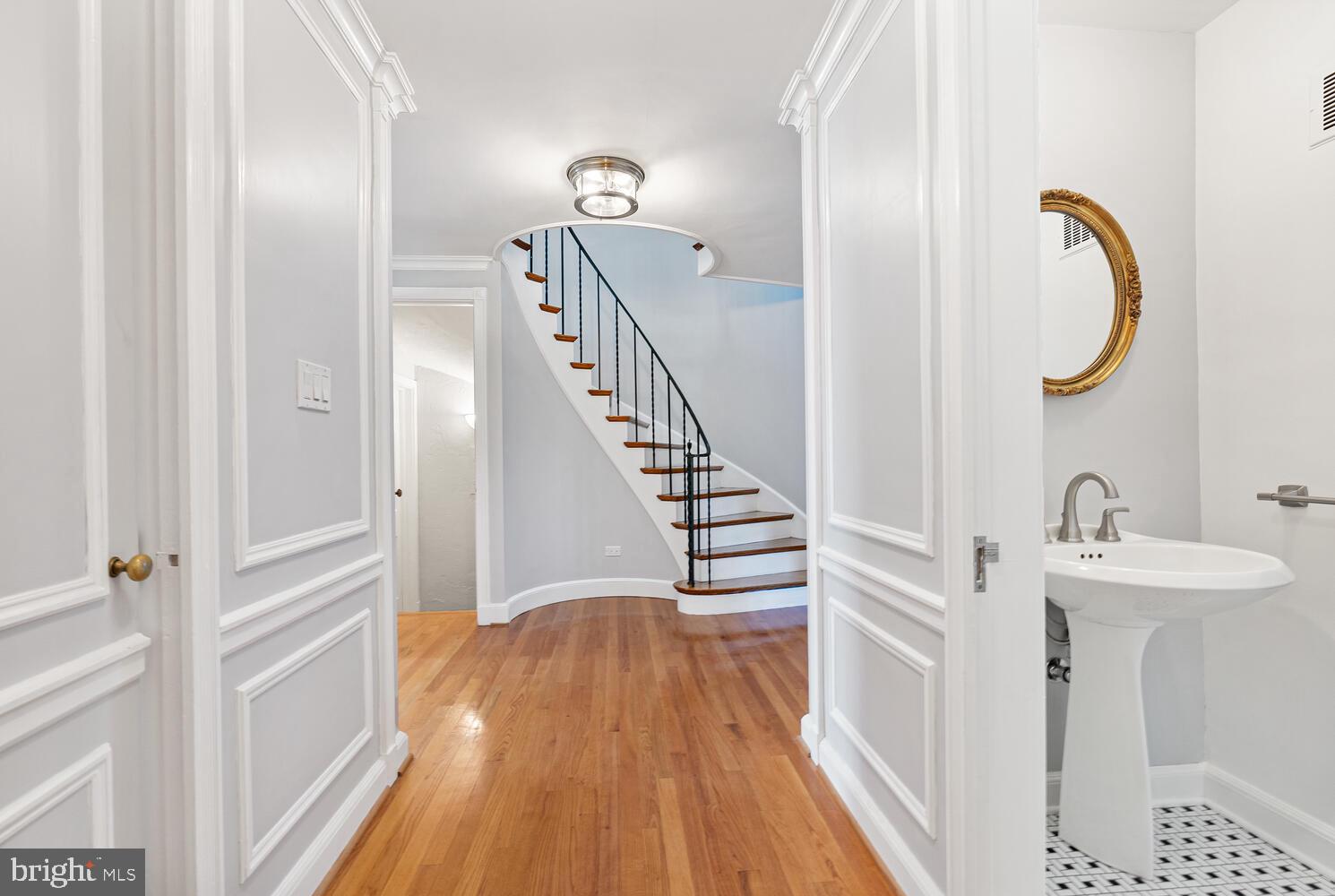 3909 Juniper Road Baltimore, MD 21218 - Photo 4 of 53 Gallery Image 4