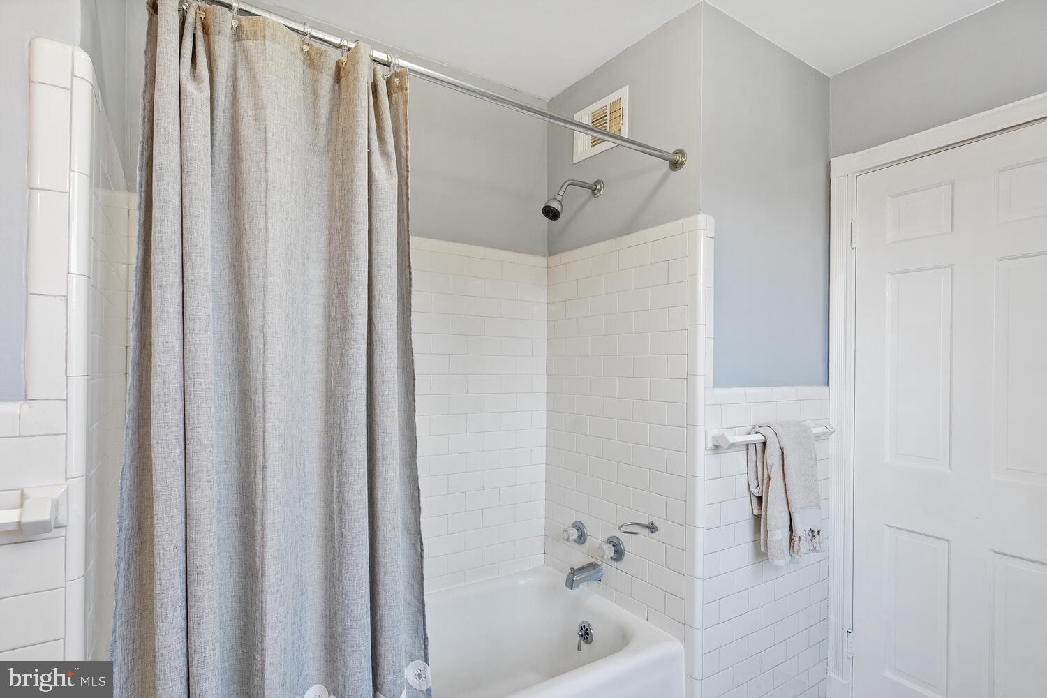 3909 Juniper Road Baltimore, MD 21218 - Photo 32 of 53 Gallery Image 32