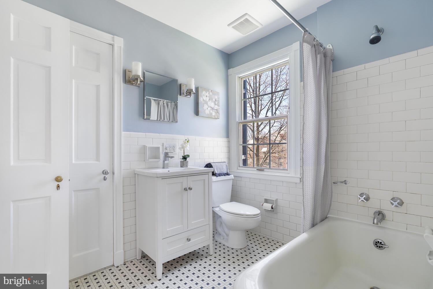 3909 Juniper Road Baltimore, MD 21218 - Photo 37 of 53 Gallery Image 37