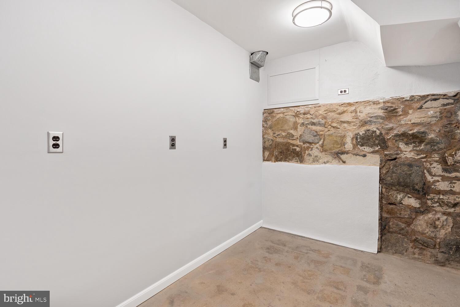 3909 Juniper Road Baltimore, MD 21218 - Photo 46 of 53 Gallery Image 46