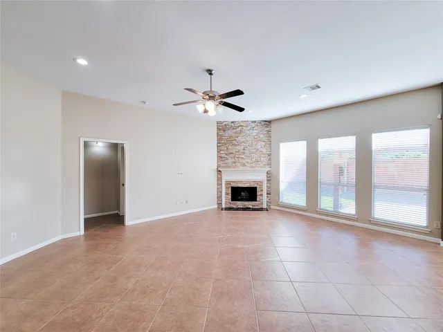 $2,800 | 9514 Garnet Falls Lane, Humble, TX 77396