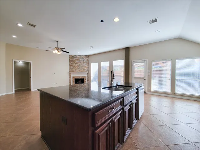 $2,800 | 9514 Garnet Falls Lane, Humble, TX 77396