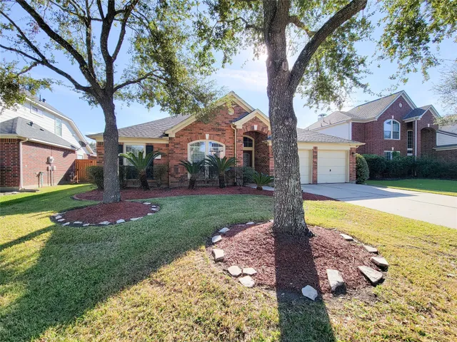 $2,800 | 9514 Garnet Falls Lane, Humble, TX 77396