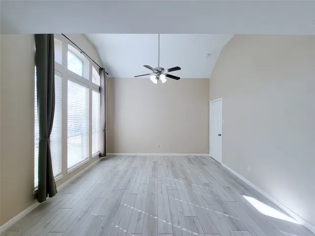 $2,800 | 9514 Garnet Falls Lane, Humble, TX 77396