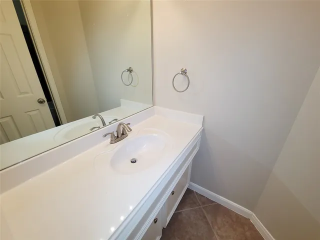 $2,800 | 9514 Garnet Falls Lane, Humble, TX 77396