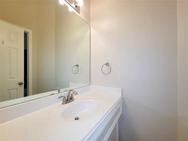 $2,800 | 9514 Garnet Falls Lane, Humble, TX 77396