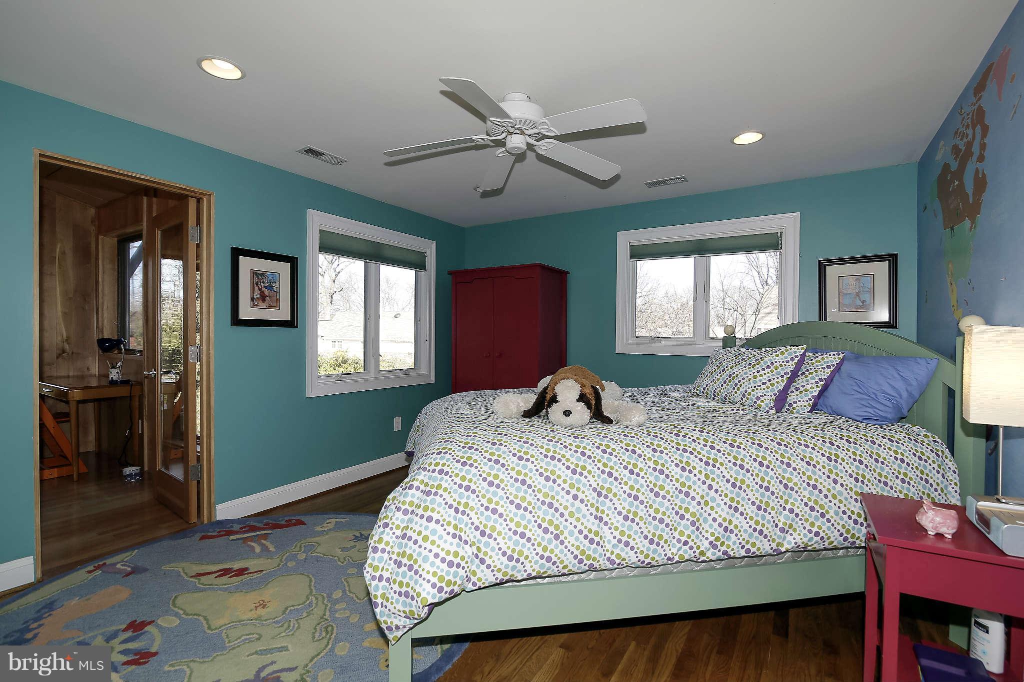 3102 Circle Hill Road Alexandria, VA 22305 - Photo 23 of 27 Fourth Bedroom