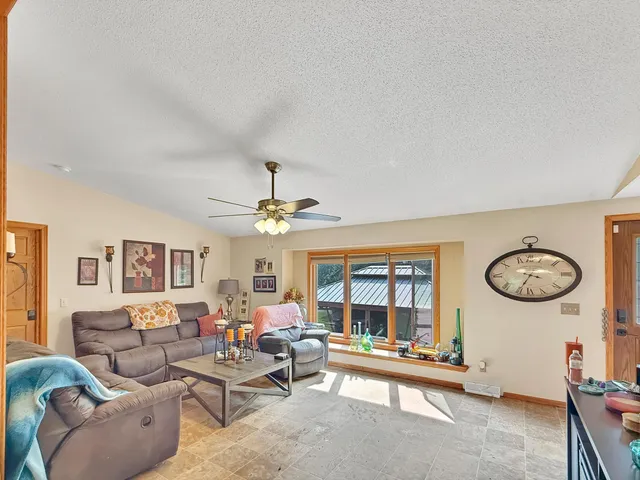 $350,000 | 46496 County Road 7, Gonvick, MN 56644