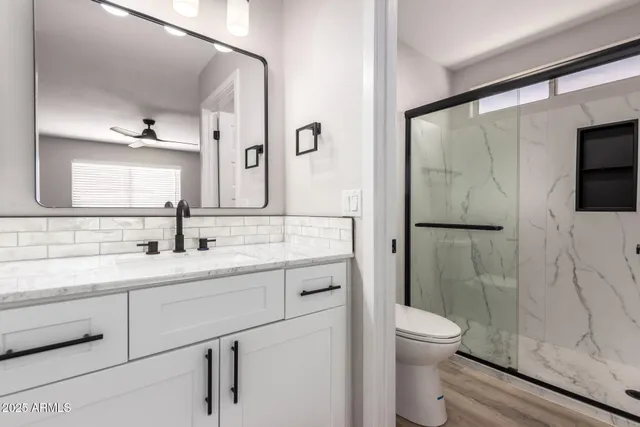 $2,300 | 3014 West Zachary Drive, Phoenix, AZ 85027