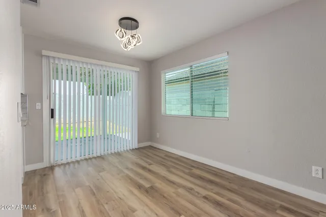 $2,300 | 3014 West Zachary Drive, Phoenix, AZ 85027