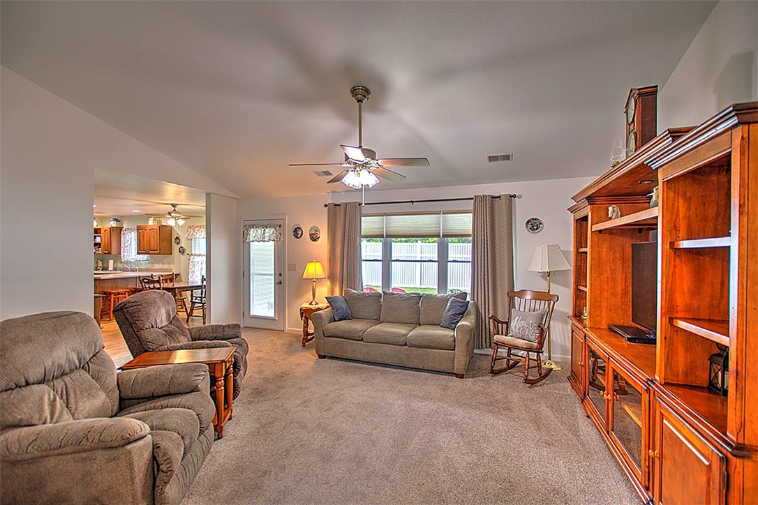 625 North Scovill Court Decatur, IL 62522 - Photo 12 of 28 Gallery Image 12