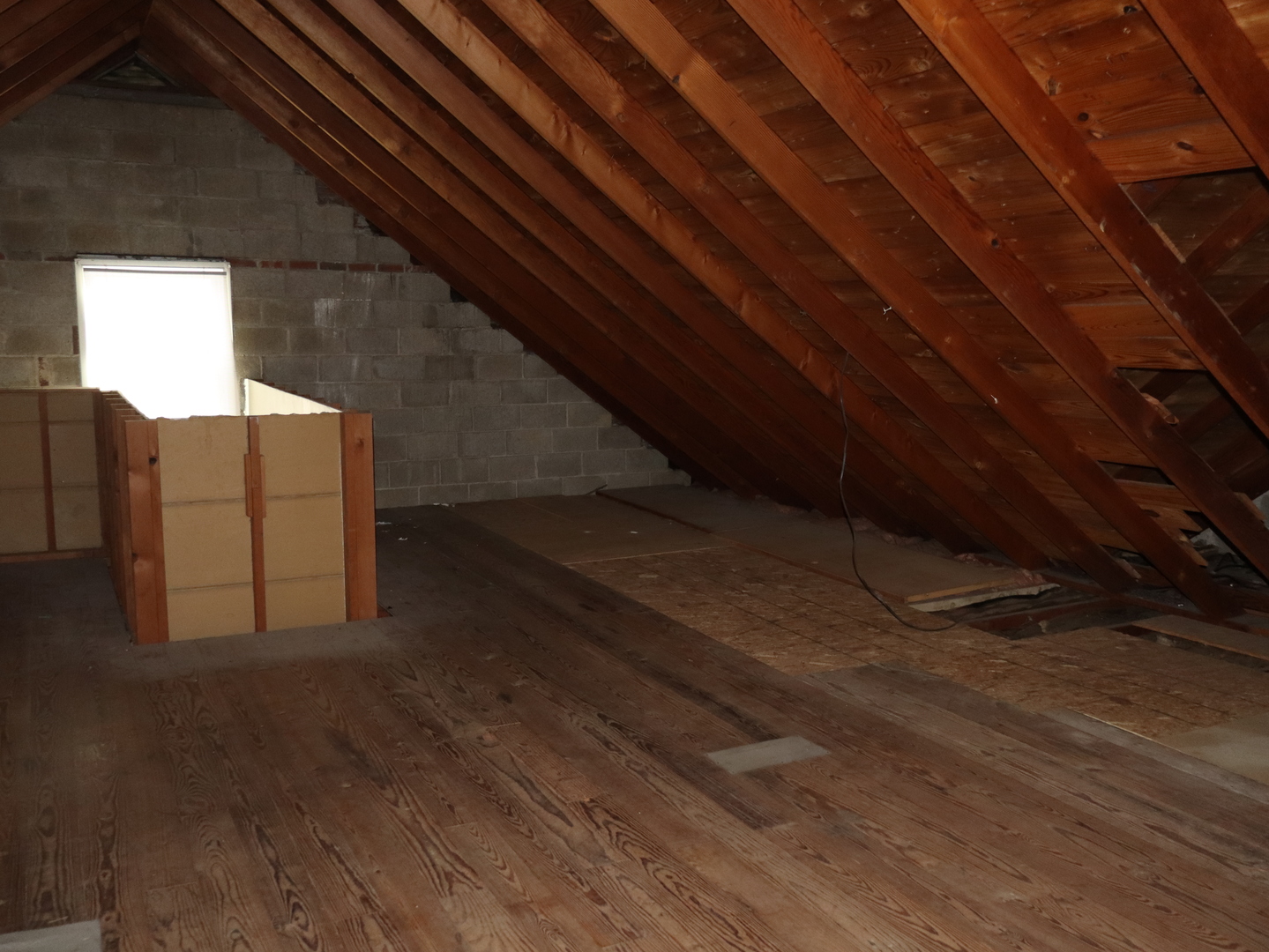 424 West Bluff Street Streator, IL 61364 - Photo 16 of 20 a view of entryway