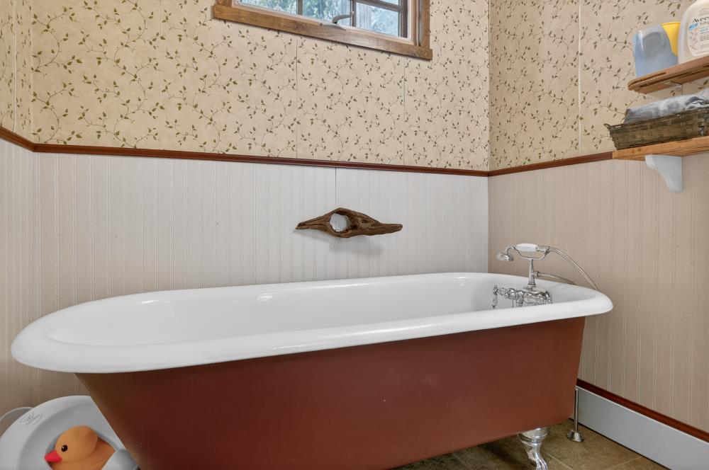 13052 Wood Rose Way Grass Valley, CA 95945 - Photo 21 of 46 a close up of a sink