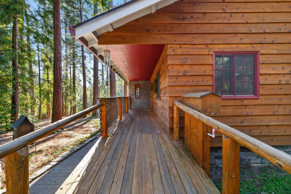 13052 Wood Rose Way Grass Valley, CA 95945 - Photo 3 of 46