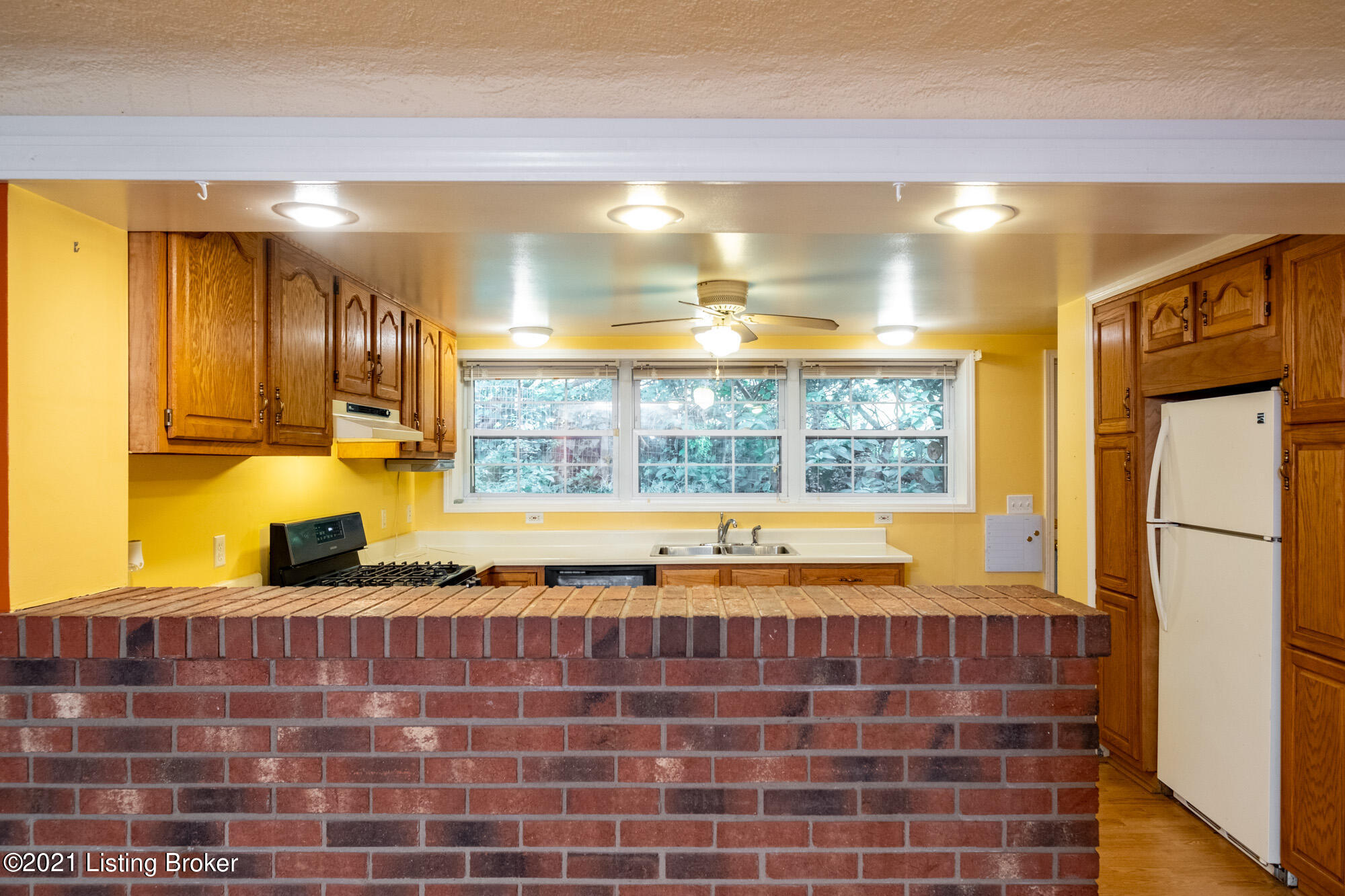 502 Kenilworth Road Louisville, KY 40206 - Photo 15 of 43 15 MLS-6