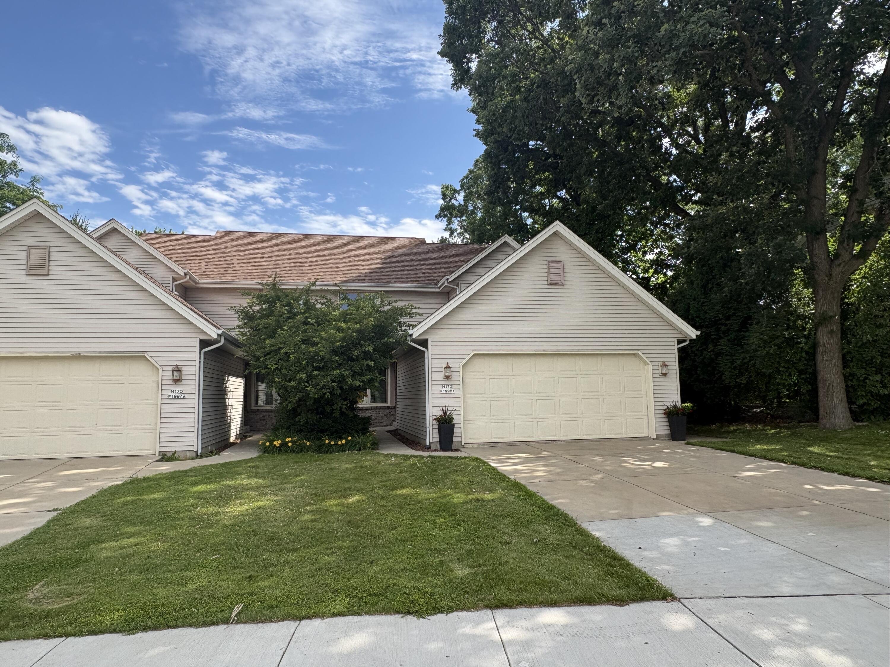 N170W19981 Willow Ridge Drive Jackson, WI 53037 - Photo 1 of 15 front