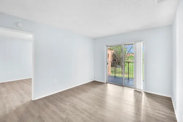 $2,195 | 6881 Northwest 173rd Drive, Unit 1J, Hialeah, FL 33015