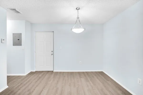 $2,195 | 6881 Northwest 173rd Drive, Unit 1J, Hialeah, FL 33015