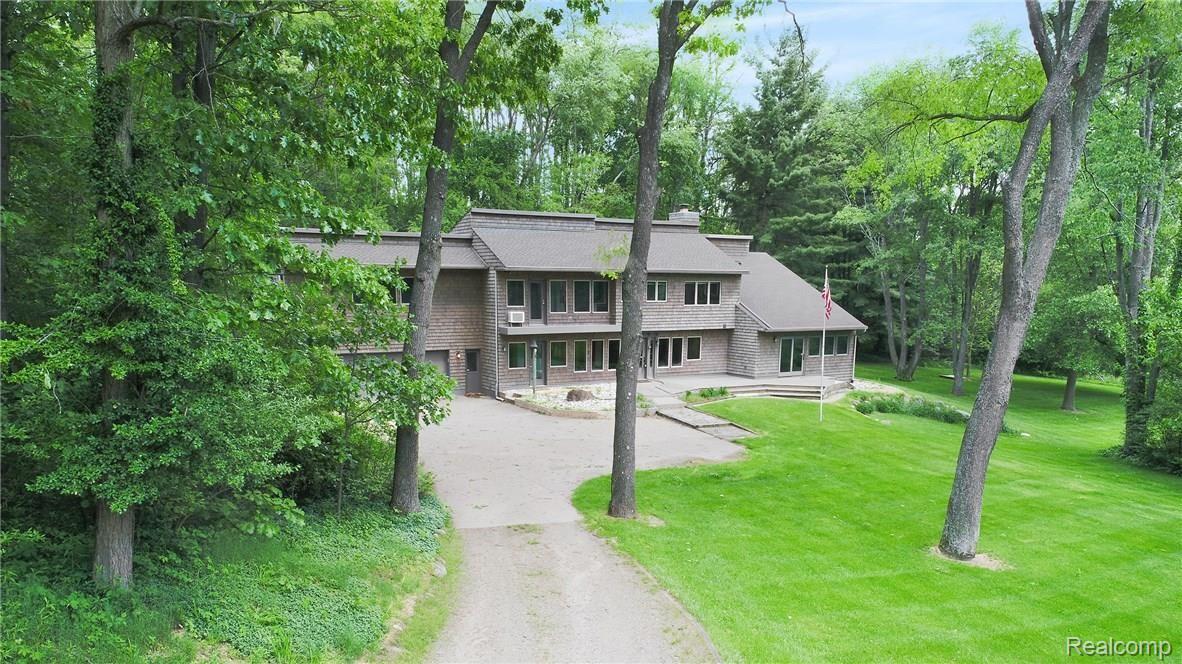 9240 Wiggins Road Howell, MI 48855 - Photo 48 of 60 More shots of home