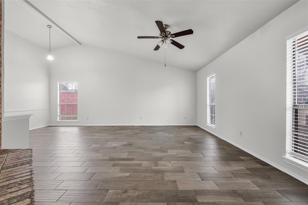 1323 Rivercrest Boulevard Allen, TX 75002 - Photo 5 of 19